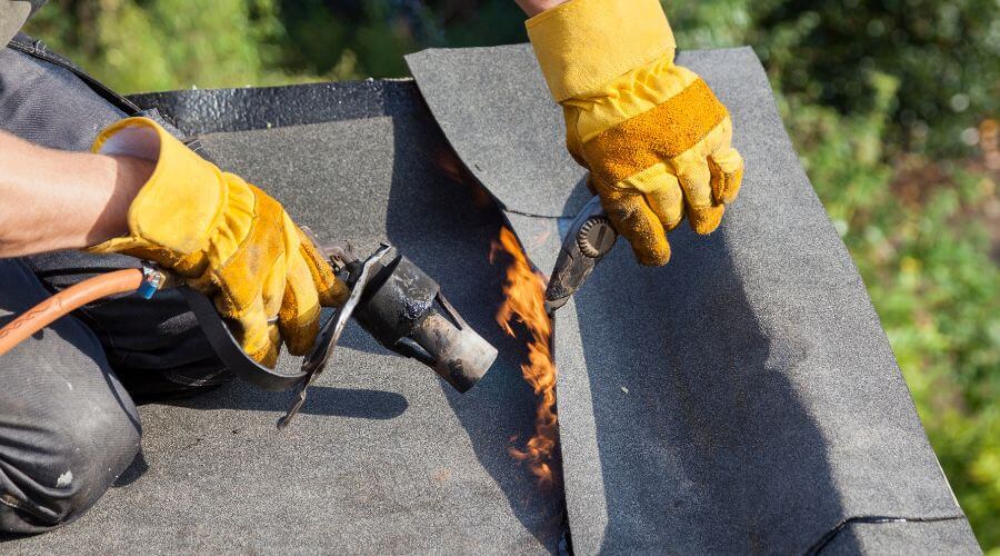 Professional flood damage restoration services in Maple Hill, KS